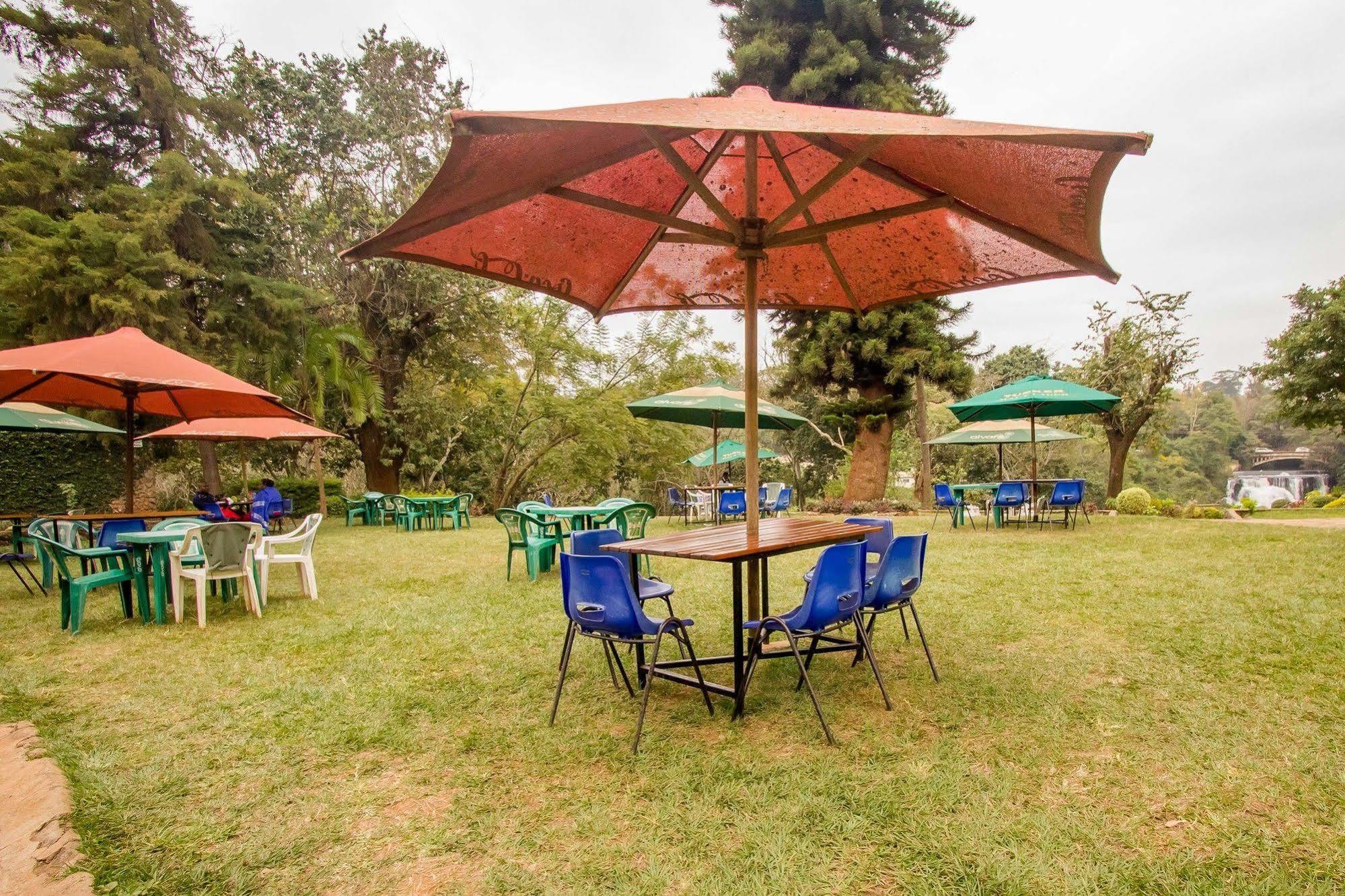 Blue Post Hotel Thika Exterior photo